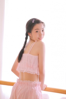 沦为黑人的警花妈妈